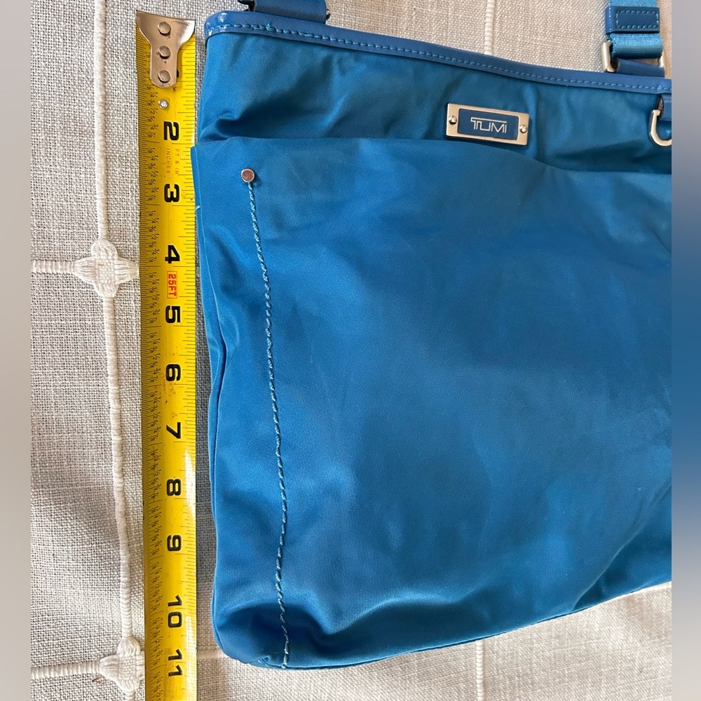 💙 Tumi Voyager Crossbody Bag - turquoise blue - Picture 8 of 8